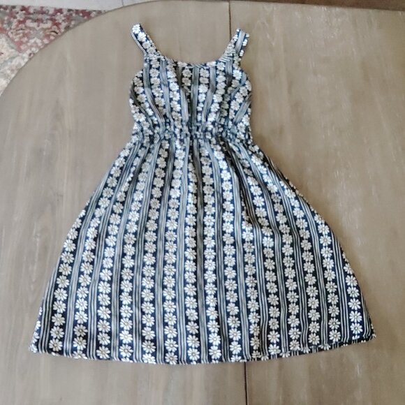 Lily Bleu Other - Daisy No Sleeve Summer Dress